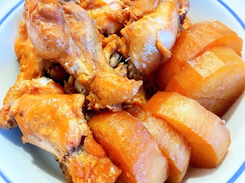 【炊飯器で簡単】手羽元と大根のとろとろ甘辛煮